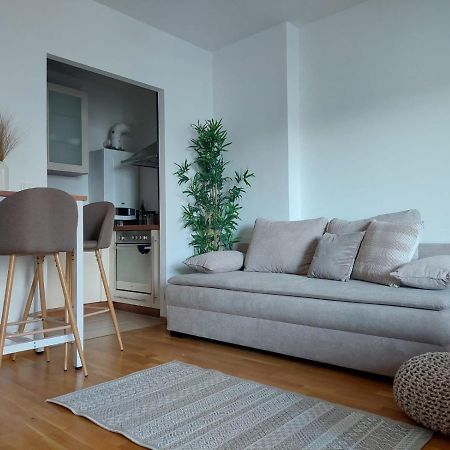 Balcony Apartment, 5 Min Walk To First District Wien Exterior foto